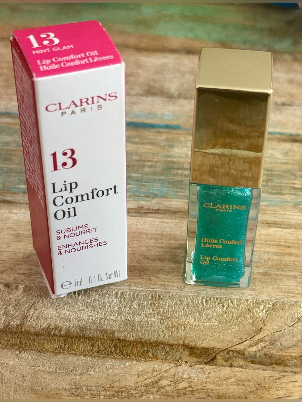 Clarins Lip Comfort Oil - 13 Mint Glam 7 mL - Picture 2 of 9